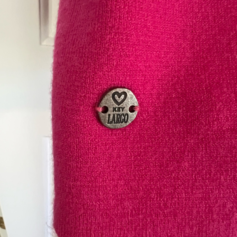 Bright pink sweater jacket. XL. Like New - Picture 5 of 8